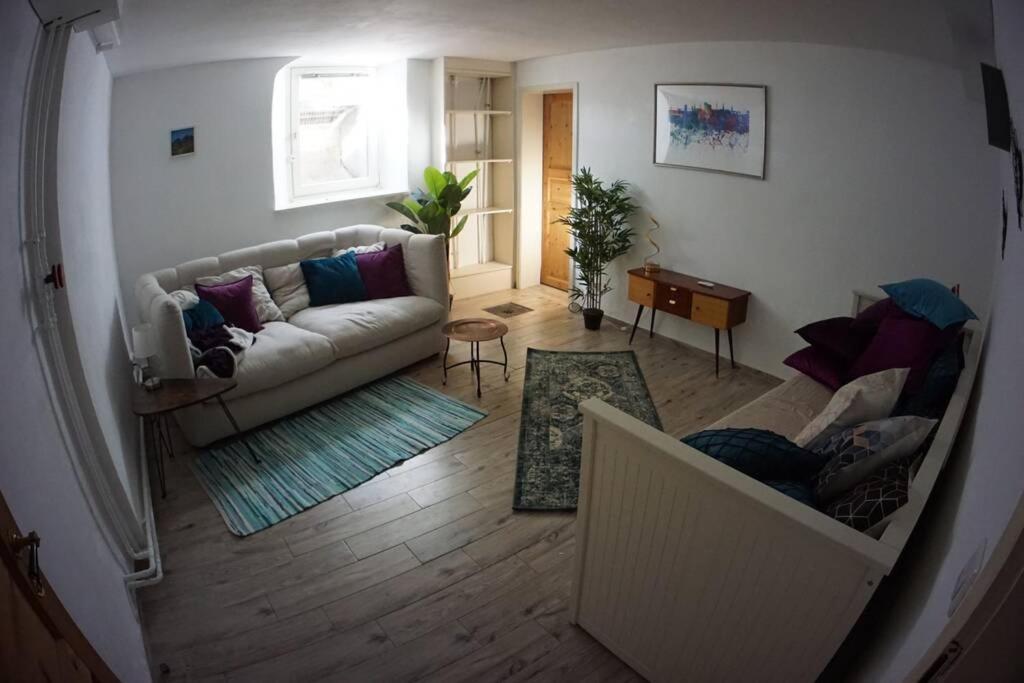 Gemuetliche 3-Zkb Wc Souterrainwohnung In Bestlage Hamburg Exterior foto