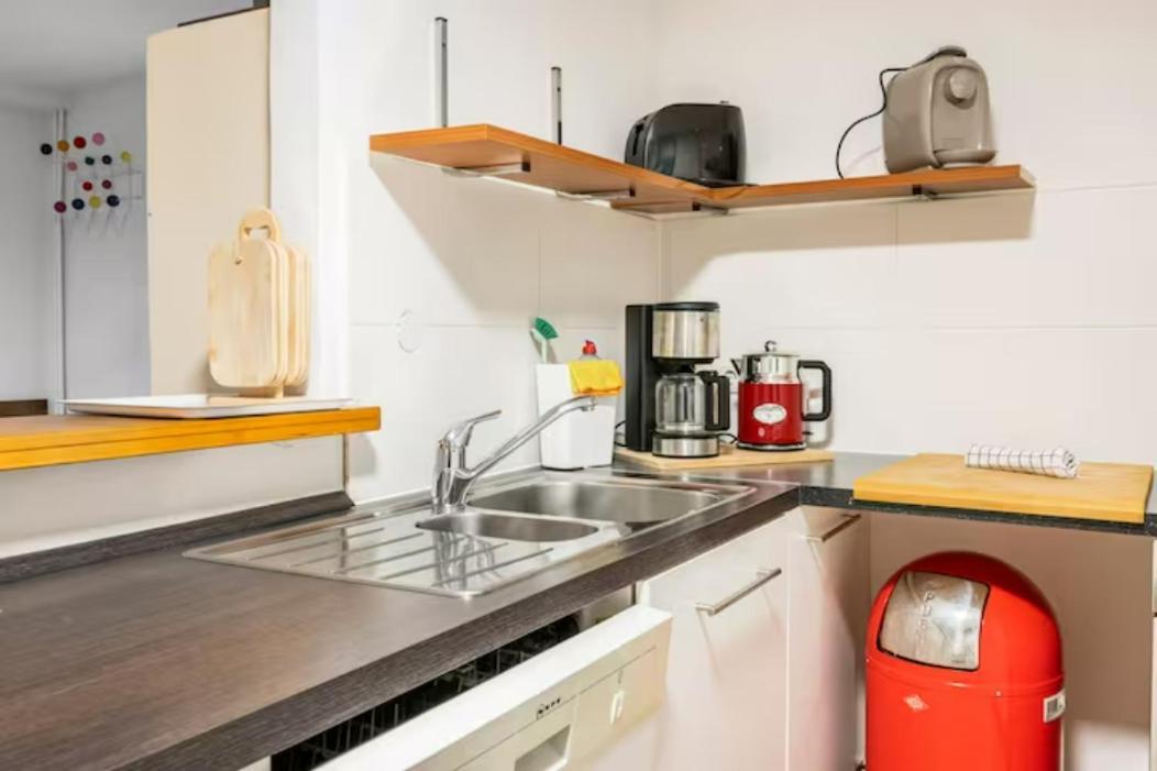Gemuetliche 3-Zkb Wc Souterrainwohnung In Bestlage Hamburg Exterior foto