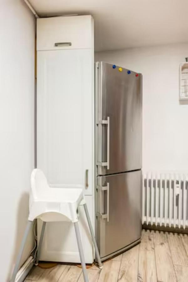 Gemuetliche 3-Zkb Wc Souterrainwohnung In Bestlage Hamburg Exterior foto